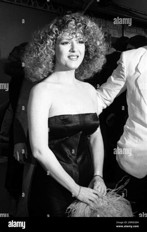 bernadette peters hot pics|Annie star looks younger than ever in see